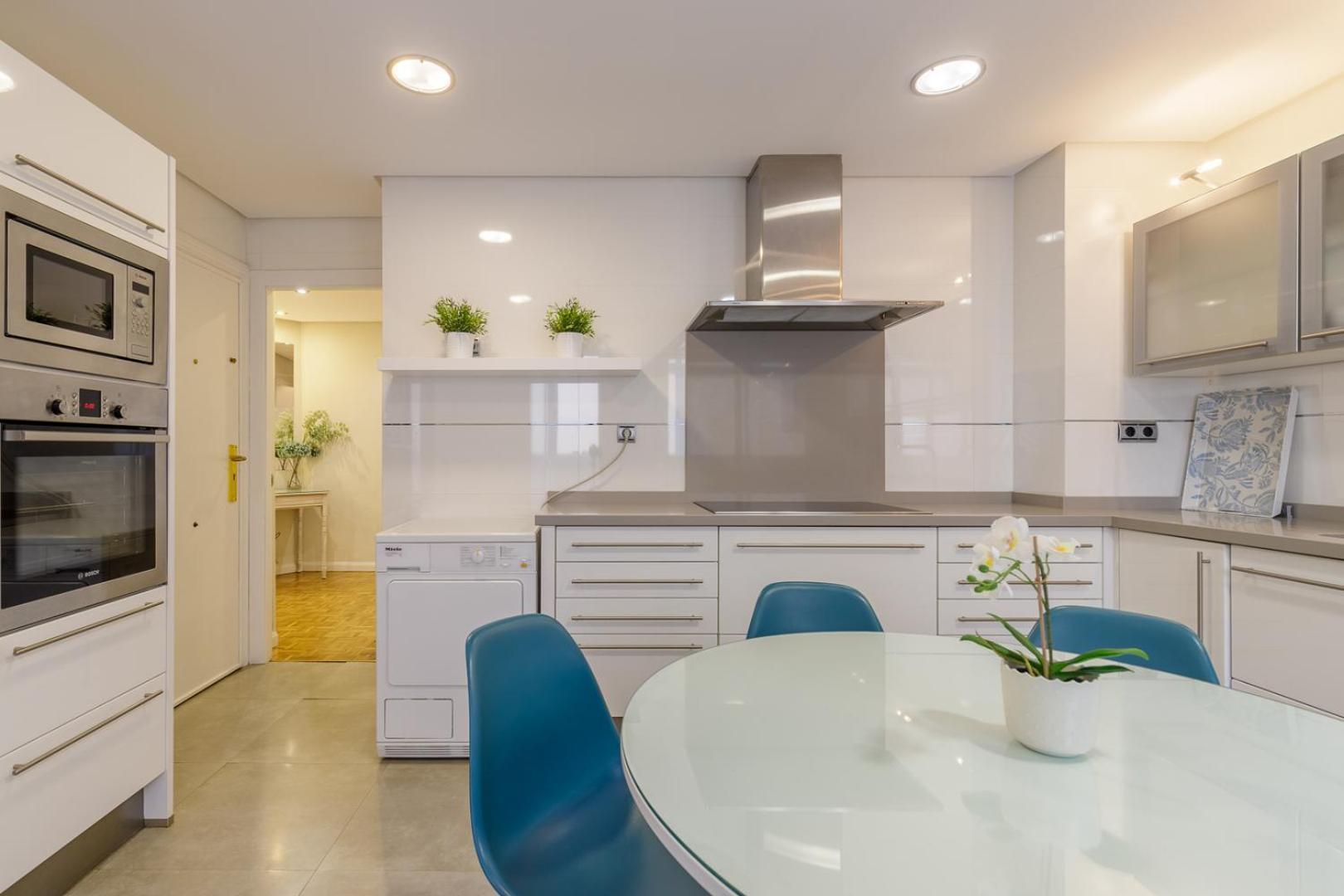 Beach Malagueta By Caleta Homes Malaga Exterior photo